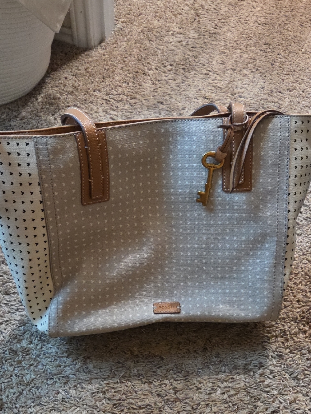 Fossil Cream Tote with Tan Trim and Gold Key Charm
